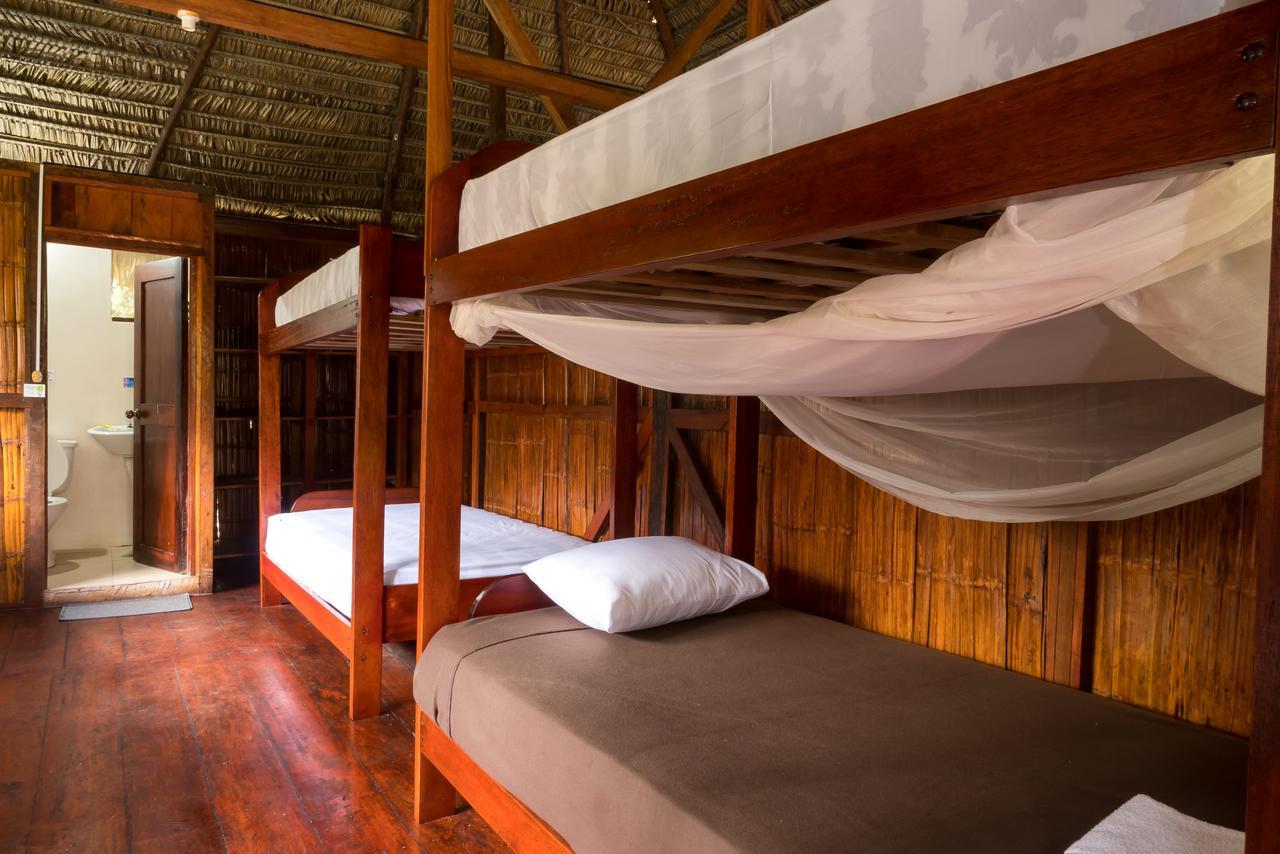 Green Forest Ecolodge Puerto Montufar 외부 사진
