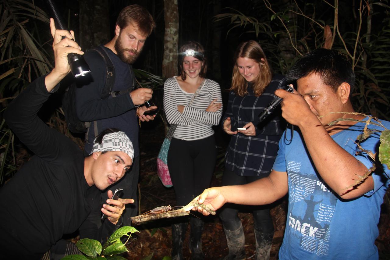 Green Forest Ecolodge Puerto Montufar 외부 사진